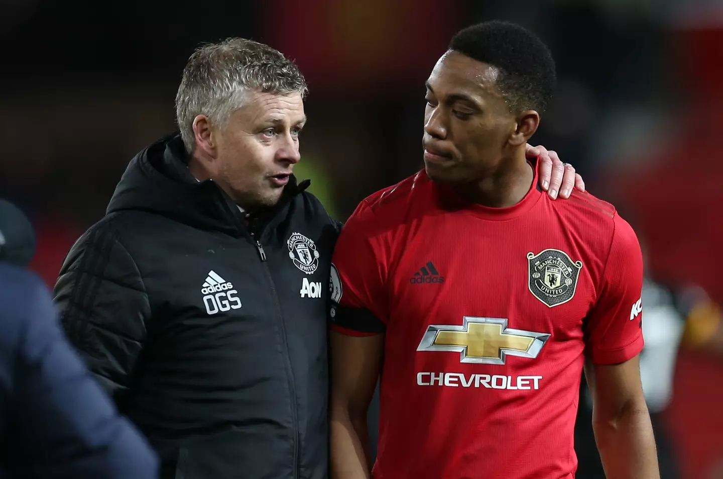 Ole Gunnar Solskjaer talks to Anthony Martial. Image: Getty