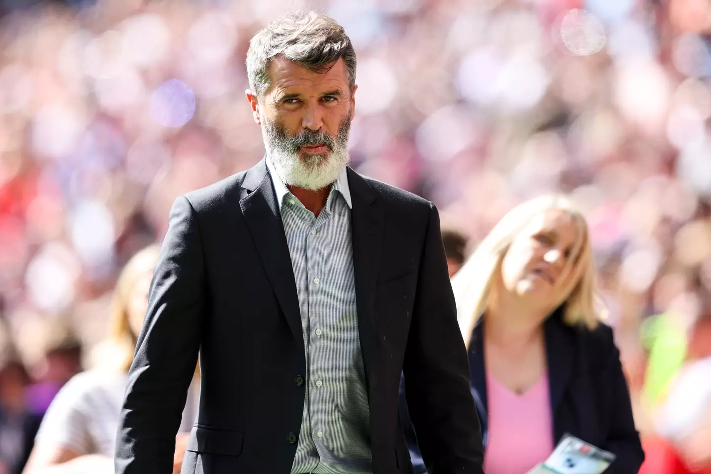 Roy Keane questioned why the players were 'shaking hands before battle'.