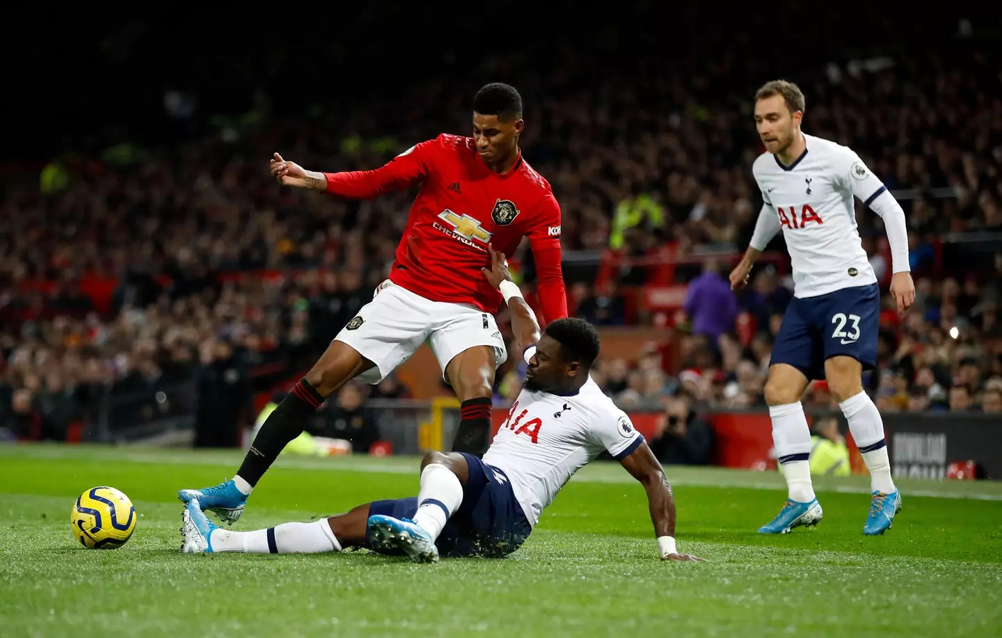 Marcus Rashford facing up against Tottenham Hotspur for Manchester United in 2019/20 |