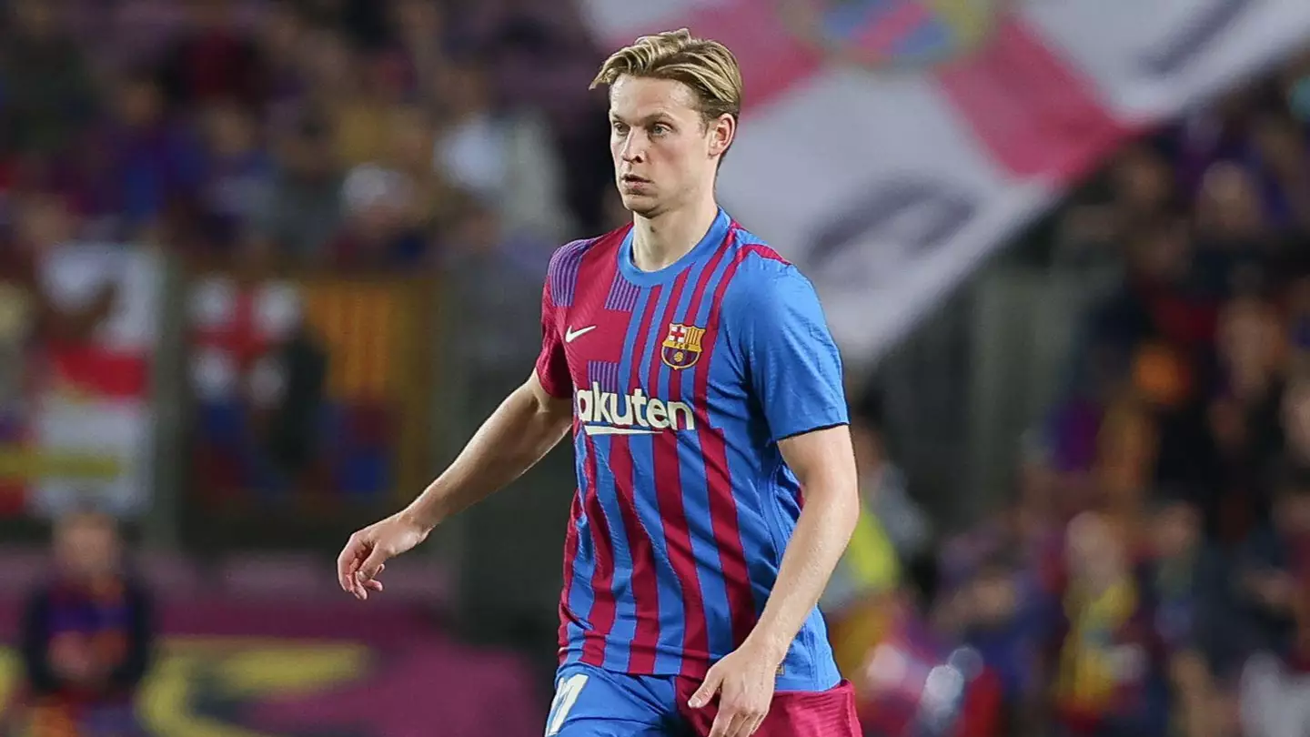 Barcelona Reportedly Tell Frenkie De Jong To Join Manchester United For The “Good Of The Club”