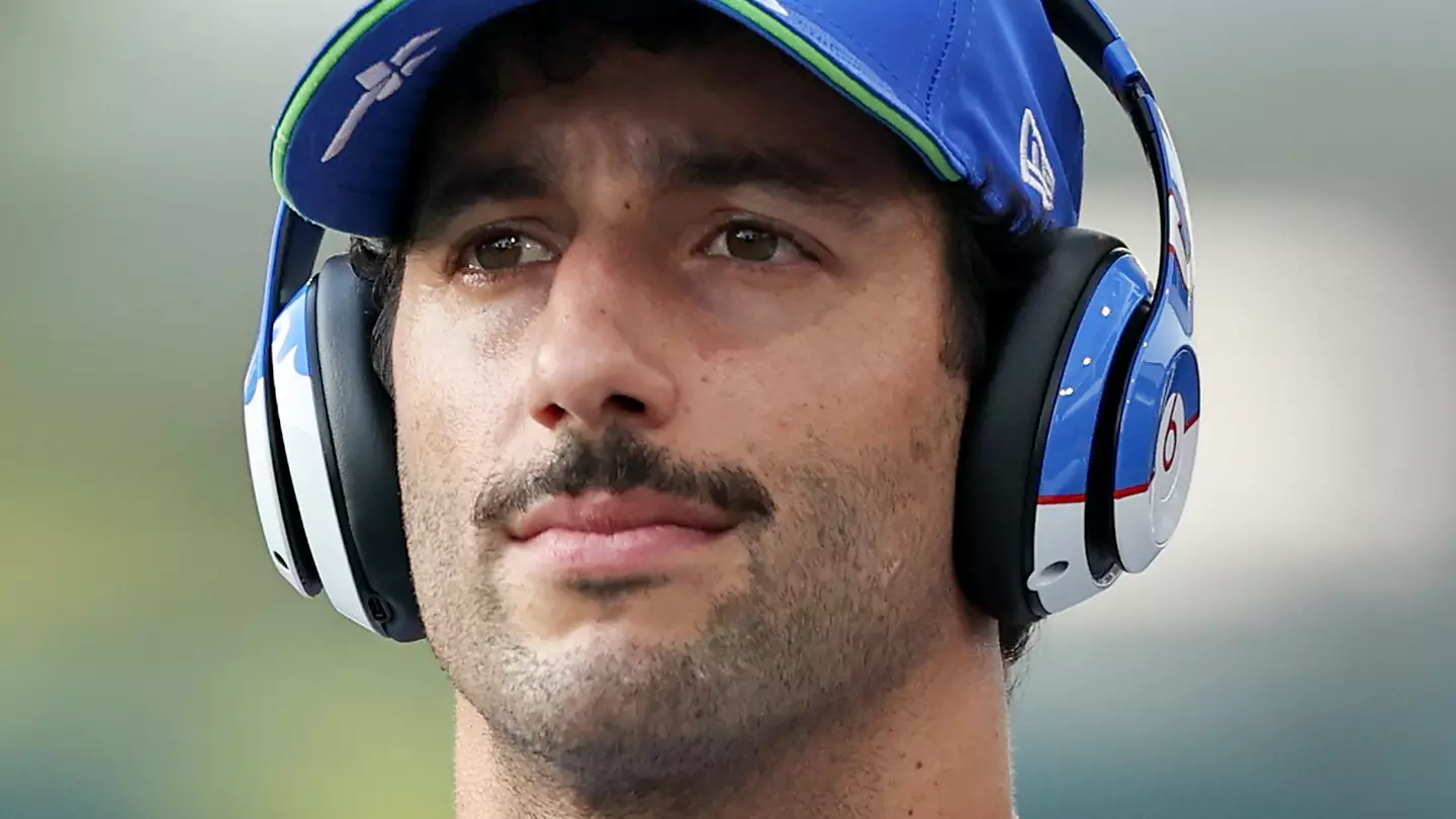 Daniel Ricciardo sends F1 fans wild and leaves them saying 'it can't be' as comeback teased
