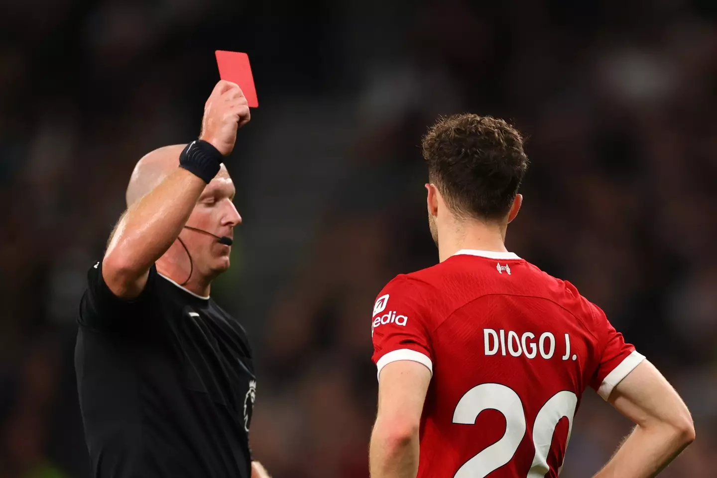 Diogo Jota shown a red card. Image: Getty 
