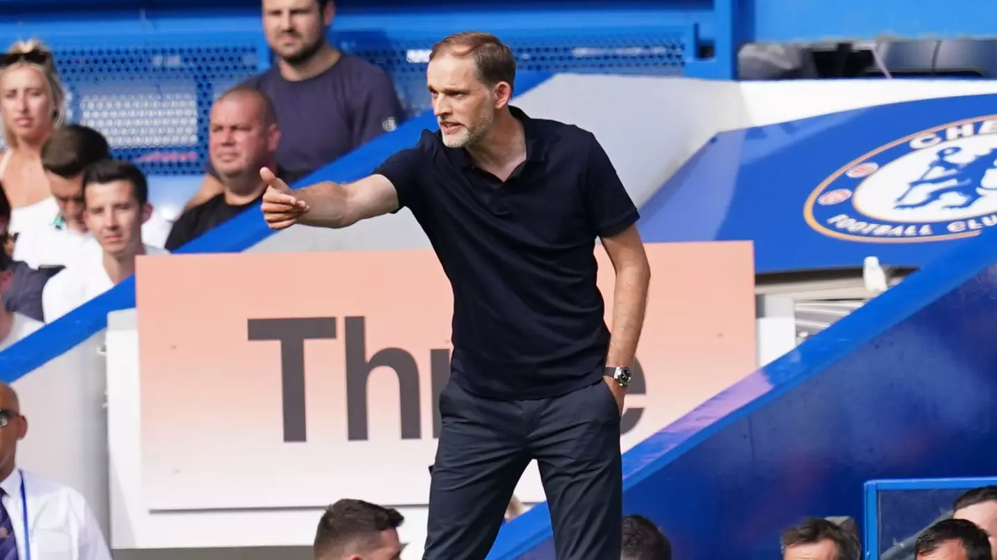 Thomas Tuchel on the touchline for Chelsea vs Spurs. (Twitter / Mohxammad)