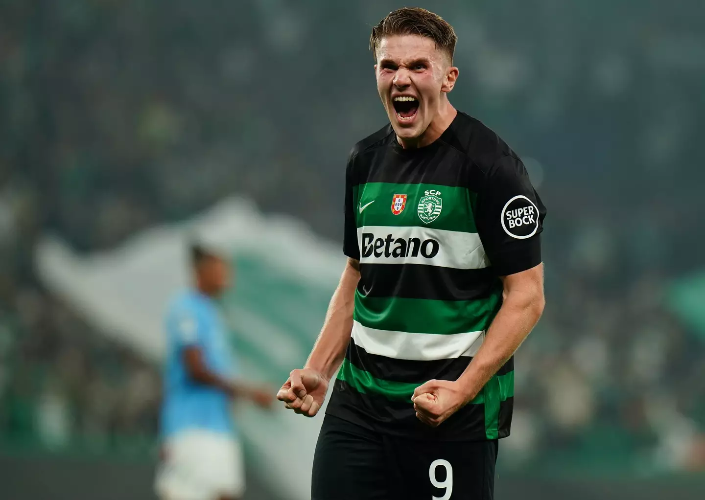 Viktor Gyokeres is close to signing for Arsenal, according to a report in Portugal. Image: Getty