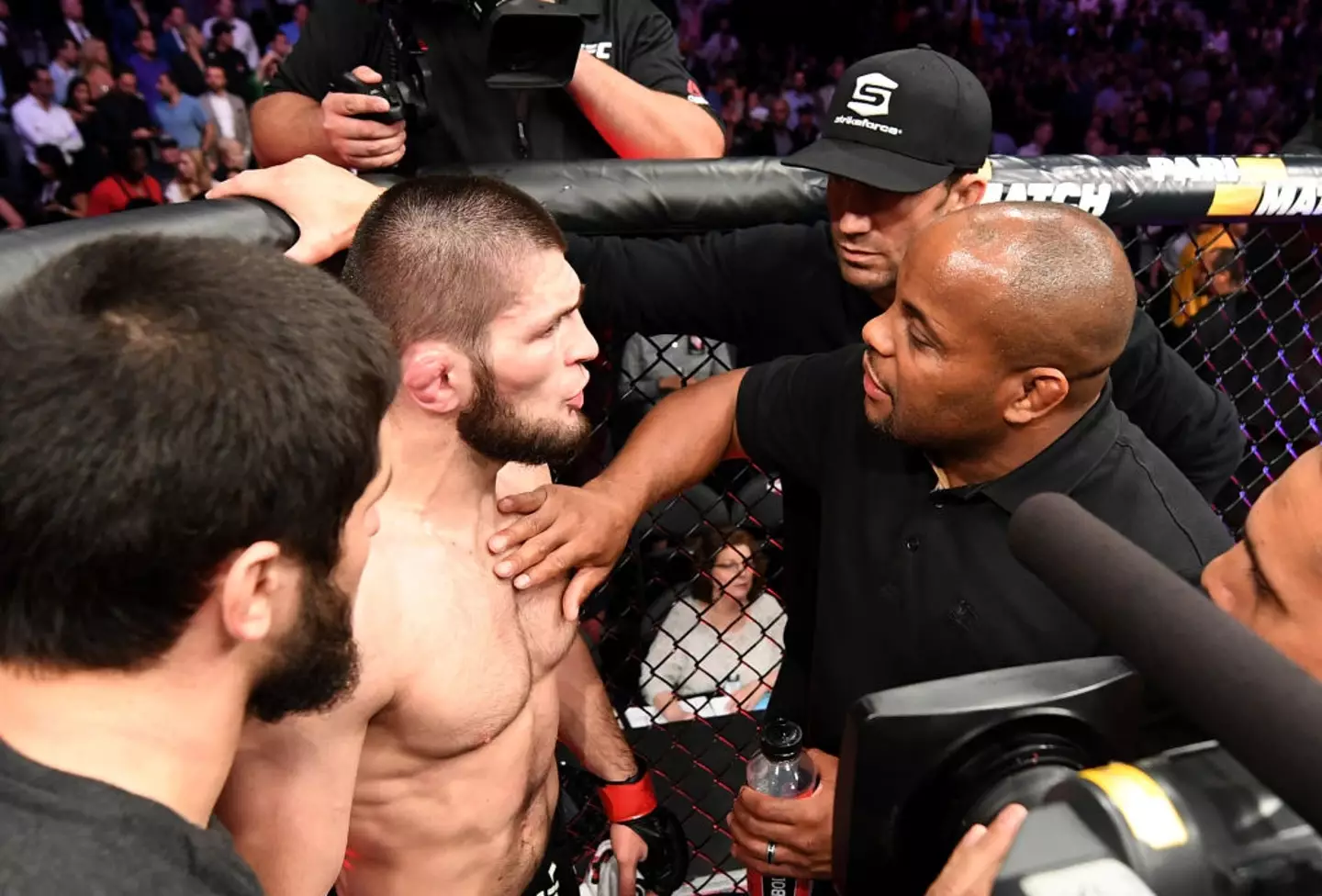Khabib and Daniel Cormier are friends (Credit:Getty)
