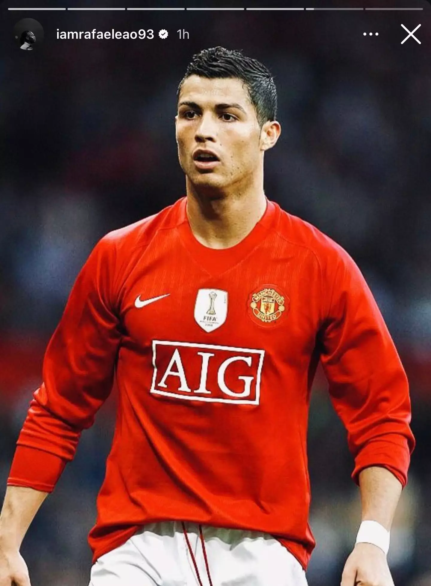 Rafael Leao got Manchester United fans talking with his Cristiano Ronaldo social media post. Image: Instagram/Rafael Leao