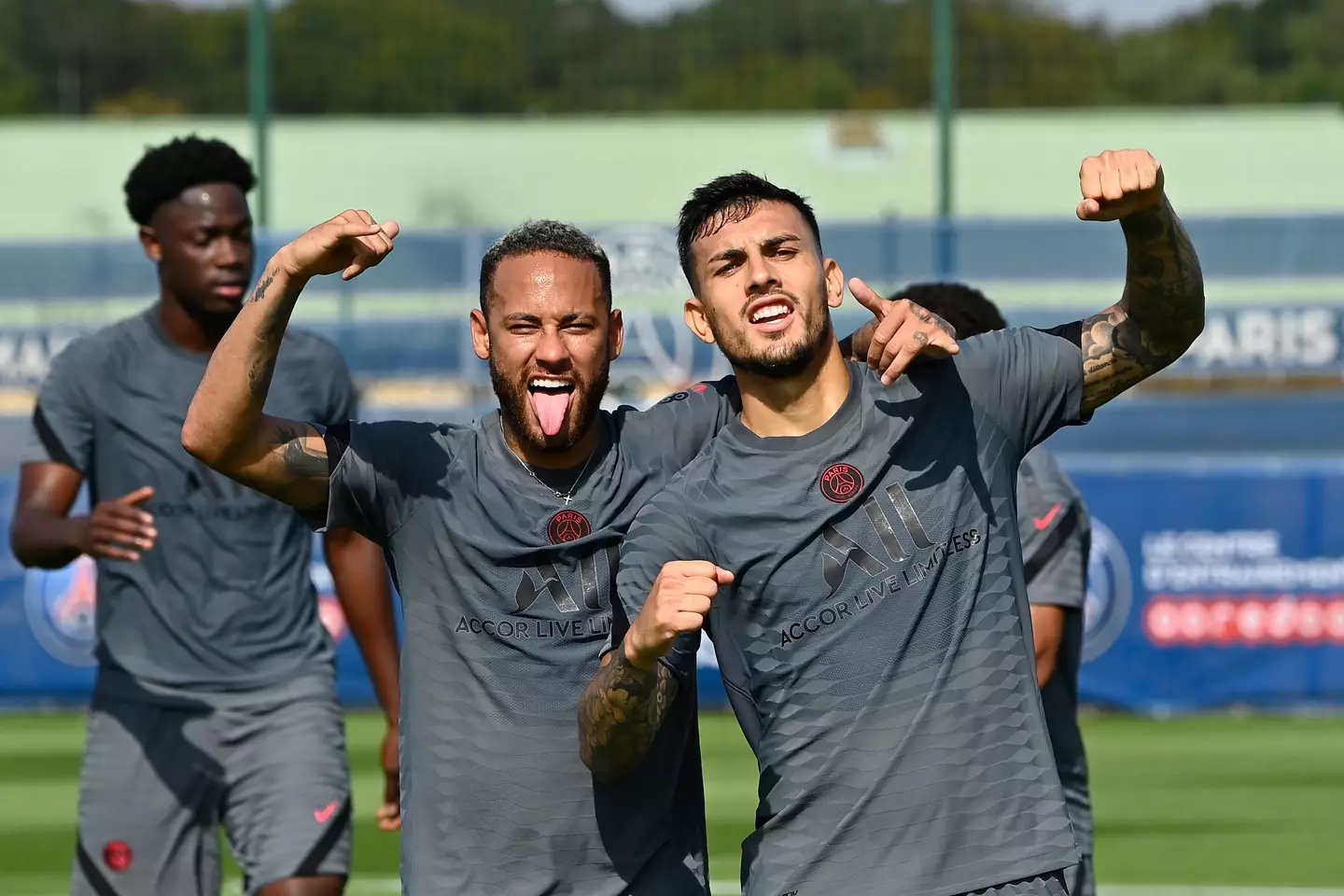 Neymar and Leandro Paredes during a Paris Saint-Germain training session. Image: Getty