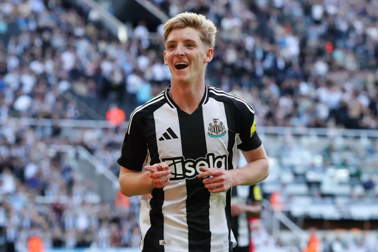 Anthony Gordon scored in Newcastle's pre-season friendly against Girona on August 9. (Image: Getty)