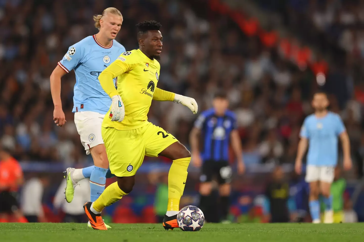 Andre Onana was extremely comfortable with the ball at his feet during the 2023 Champions League final. (