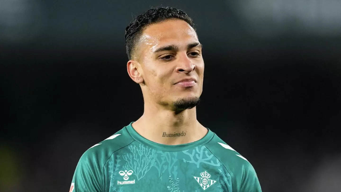 Antony recall option explored after wonder goal for Real Betis as his agent drops hint over Man Utd return
