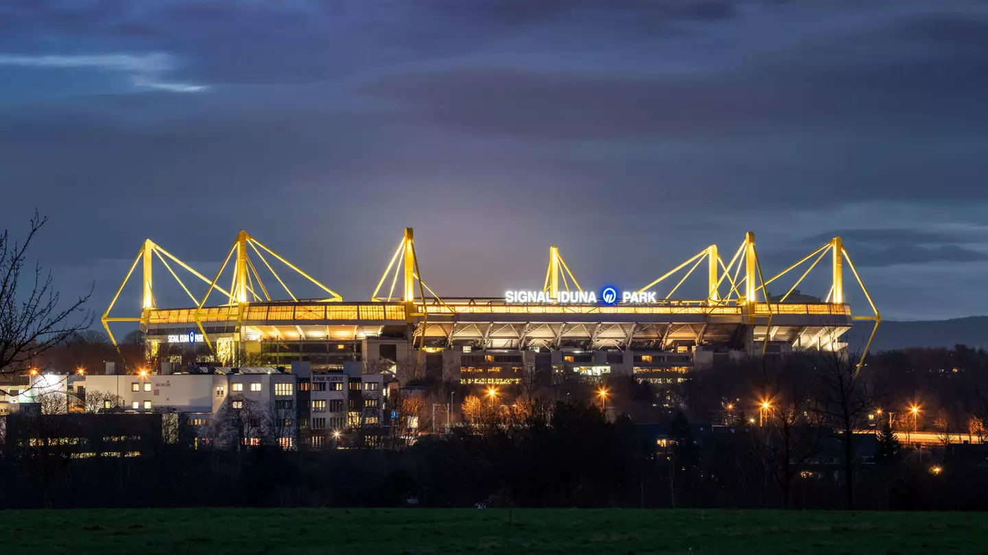 Signal Iduna Park (Olaf Doering / Alamy)