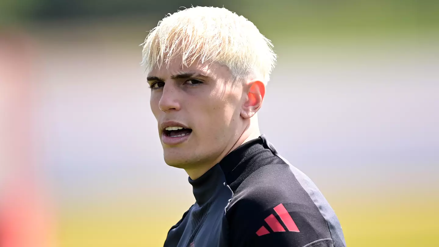 Man Utd 'slash' Alejandro Garnacho asking price but one thing could block him from joining Chelsea
