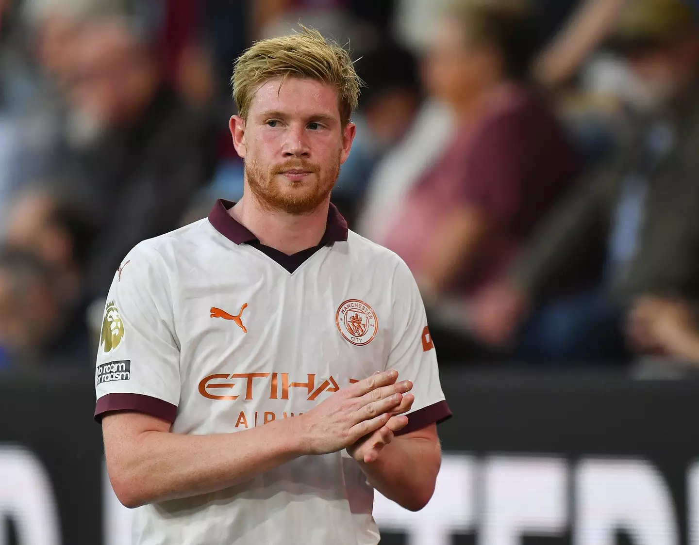 Kevin De Bruyne has spoken on Manchester United's Lisandro Martinez (Image: Getty)