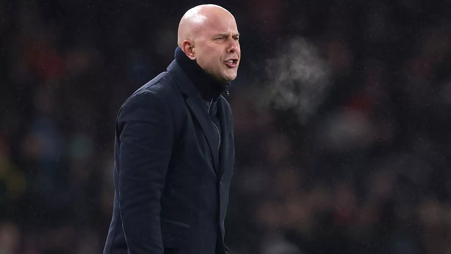 Liverpool Star Rocks Arne Slot With Transfer Request Leaving Nightmare Scenario