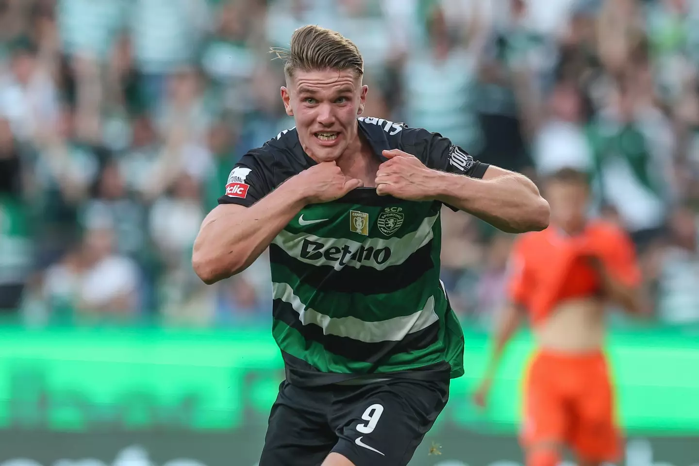 Gyokeres may finally be on his way to Arsenal. (Image: Getty)