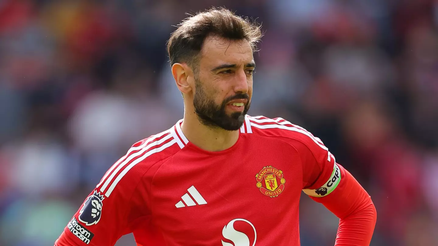 Bruno Fernandes' future takes huge twist as talks held amid £200m transfer links