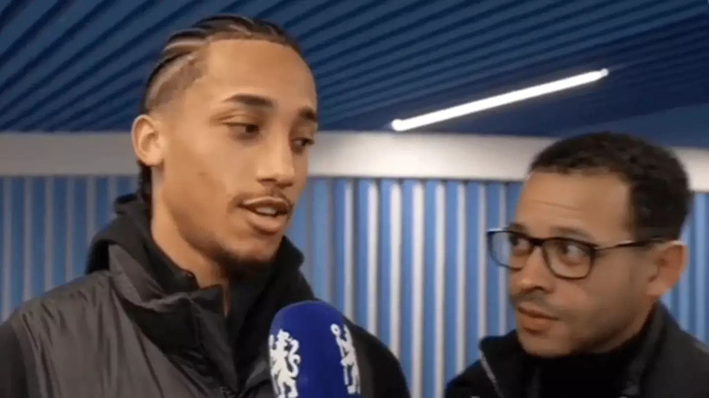 Chelsea Fans in Agreement as Liam Rosenior Interrupts Joao Pedro Interview
