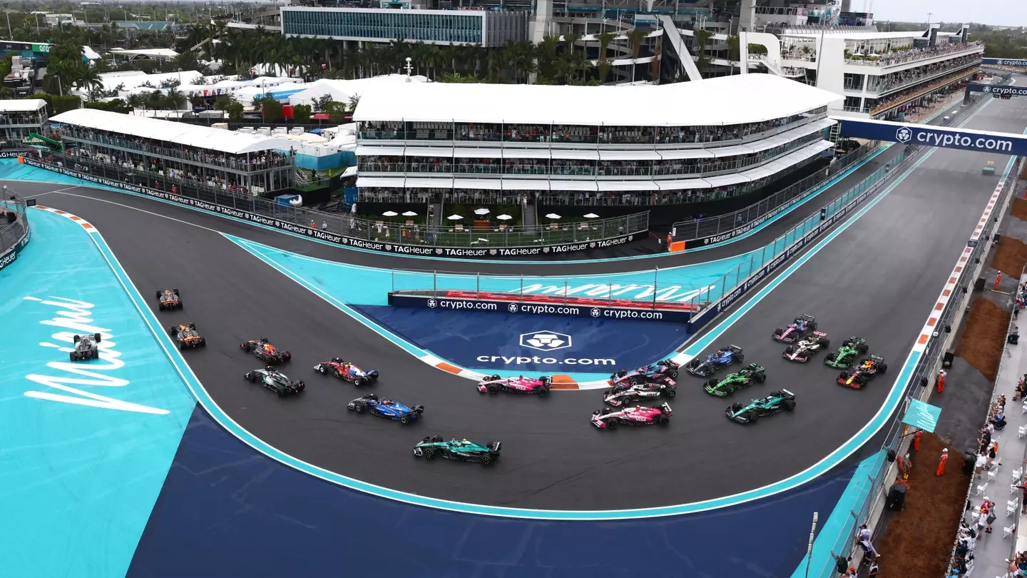 F1 Team Announce Driver Change as Axed Star Returns to the Sport