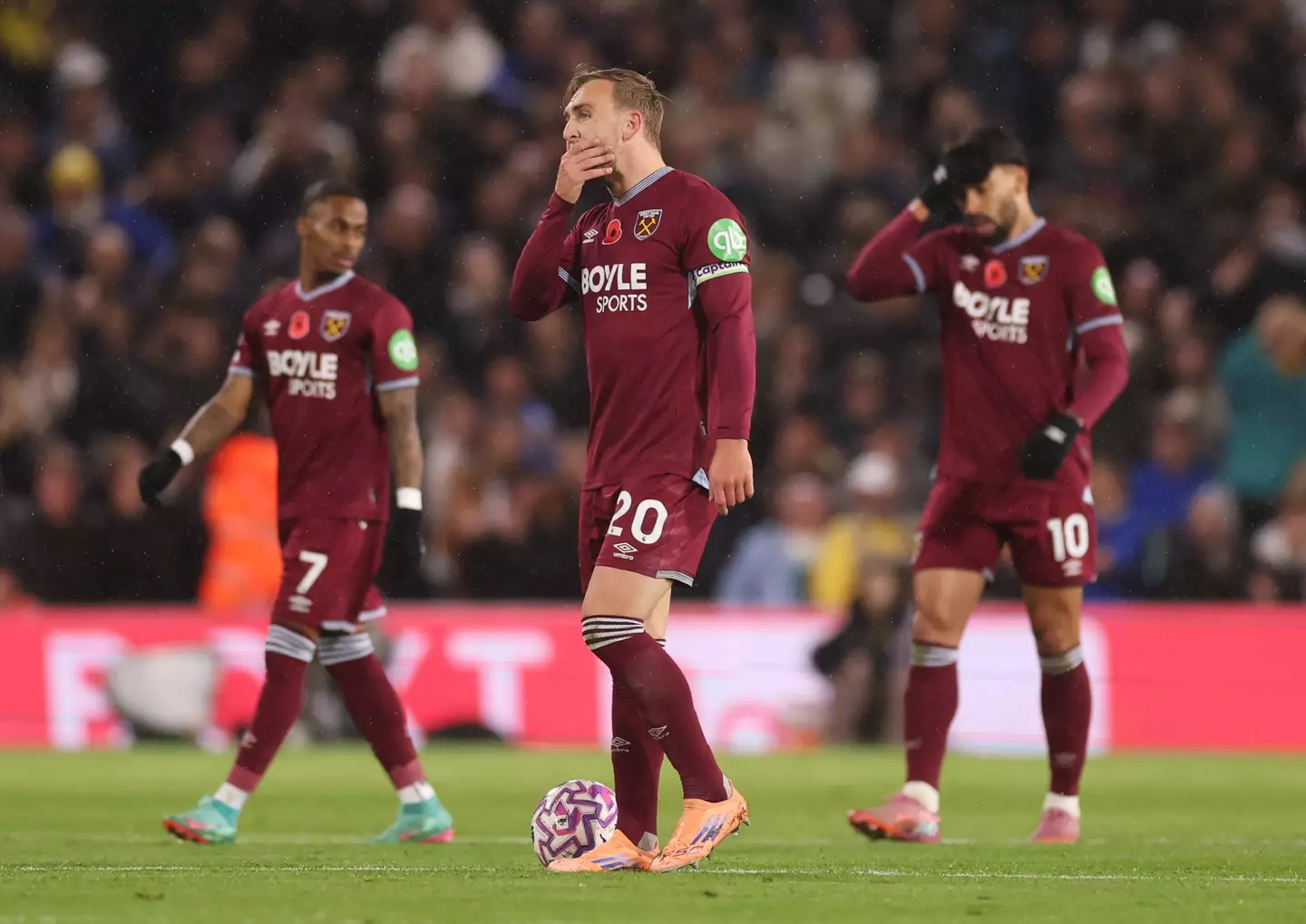 Jarrod Bowen cuts a frustrated figure against Leeds United. Image: Getty