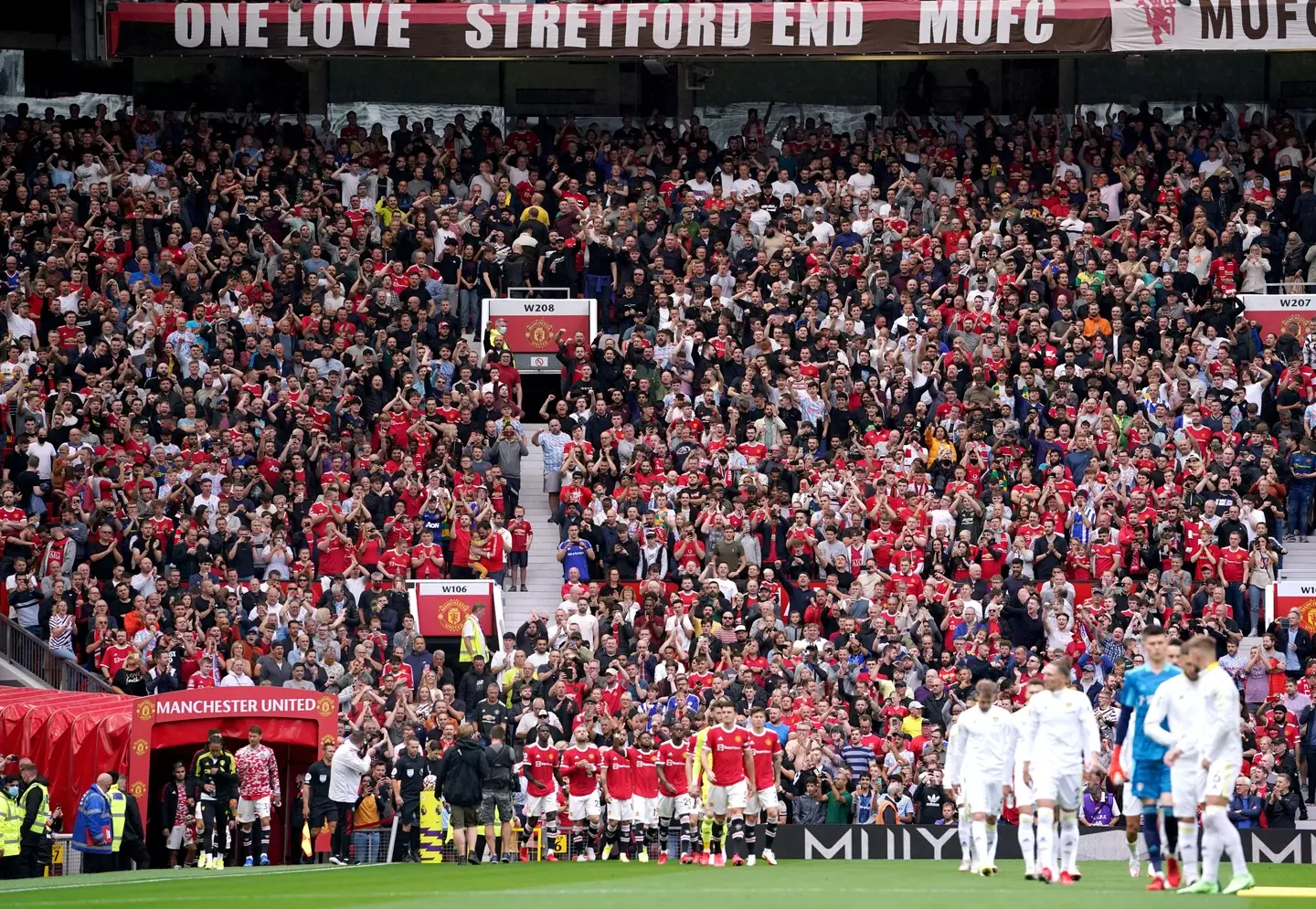 Manchester United's league opener last season. (Alamy)