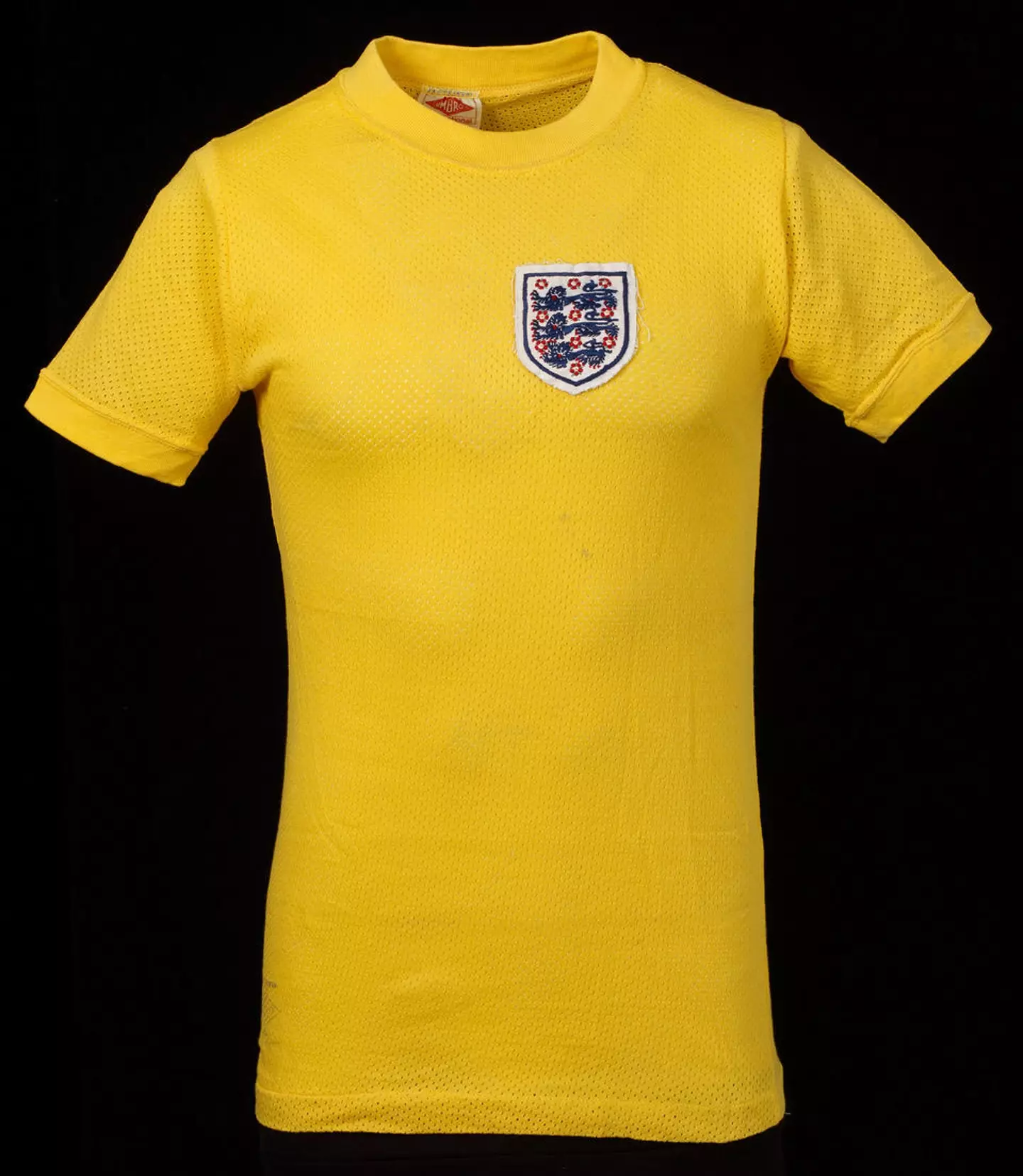 England's ill-fated yellow kit.