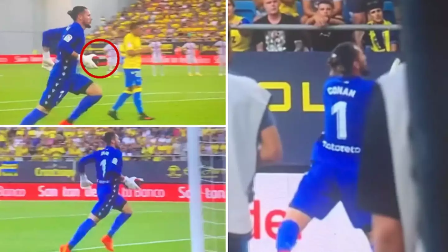 Cadiz goalkeeper Jeremias Ledesma ran across the pitch with a defibrillator so that a fan could be treated
