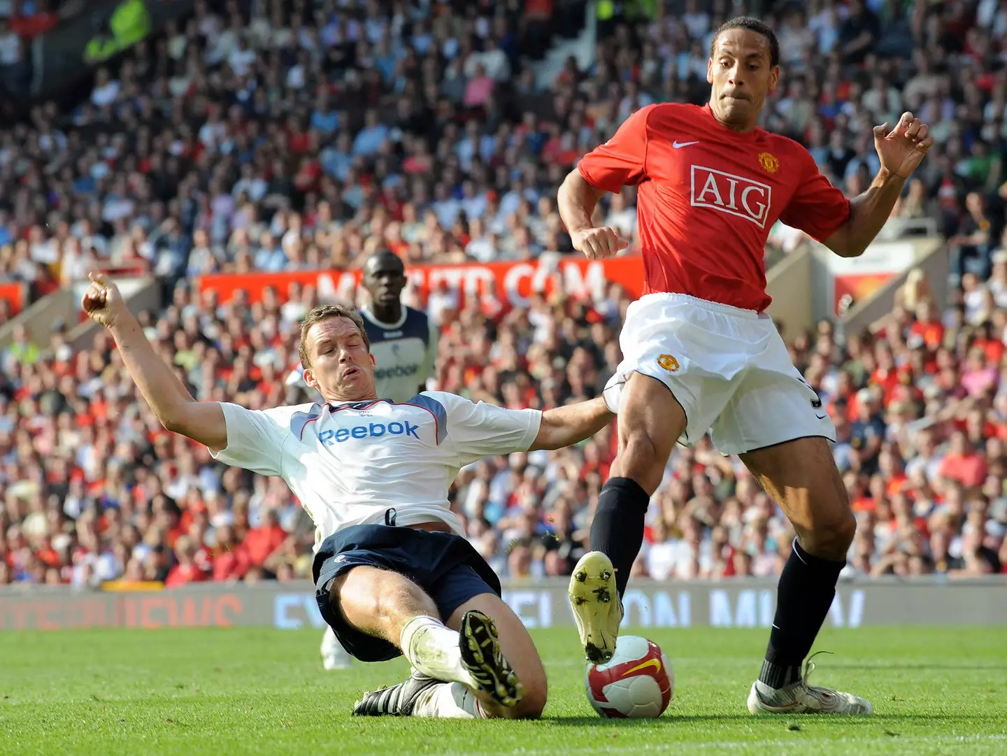 Kevin Davies vs Man United in 2008 (credit: getty)