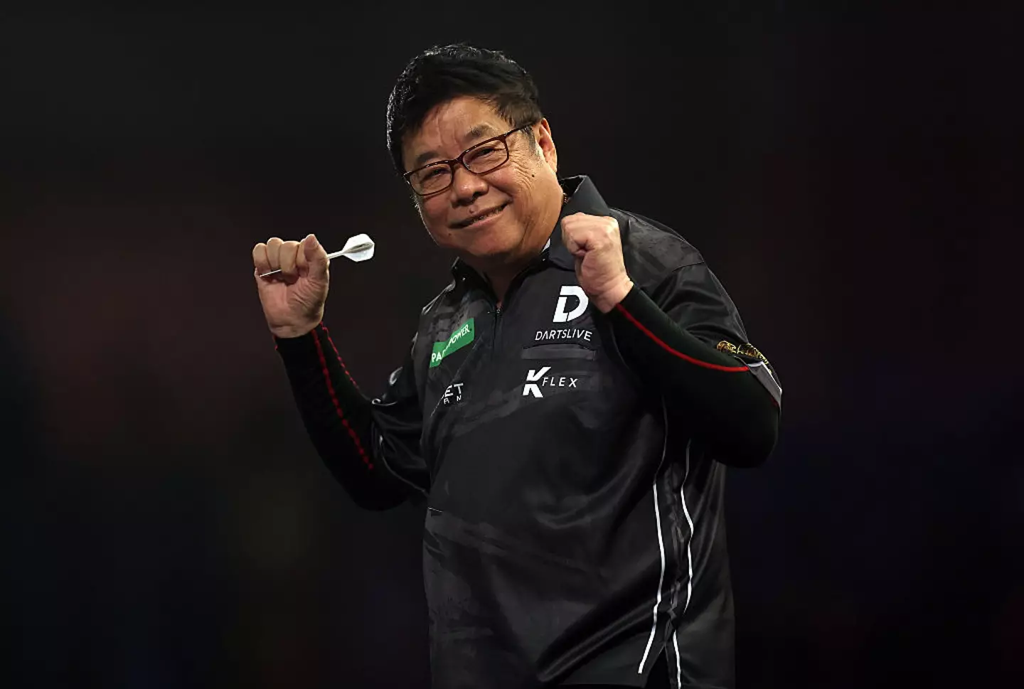 Paul Lim beat Jeffrey de Graaf to make history at the PDC World Darts Championship. (Andrew Redington/Getty Images)