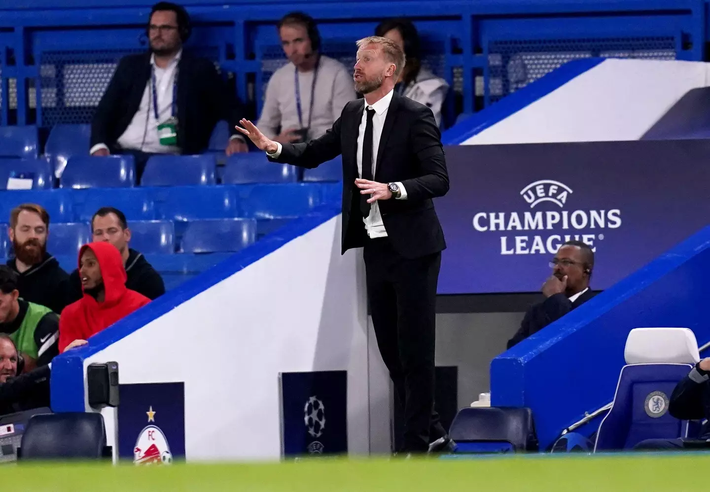 Graham Potter instructing from the side-lines. (Alamy)