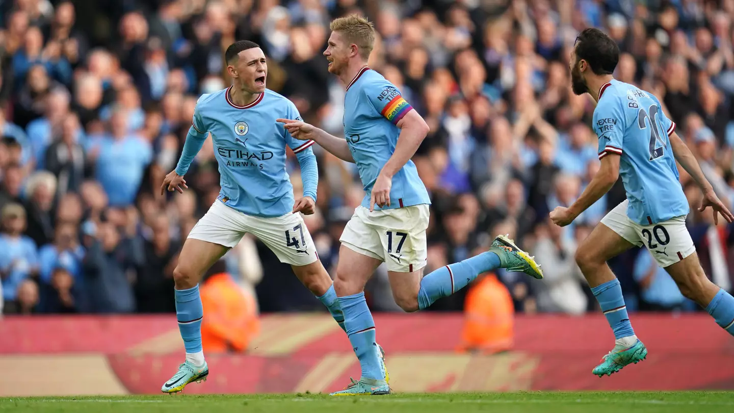 Kevin De Bruyne celebrates his goal against Brighton for Manchester City.