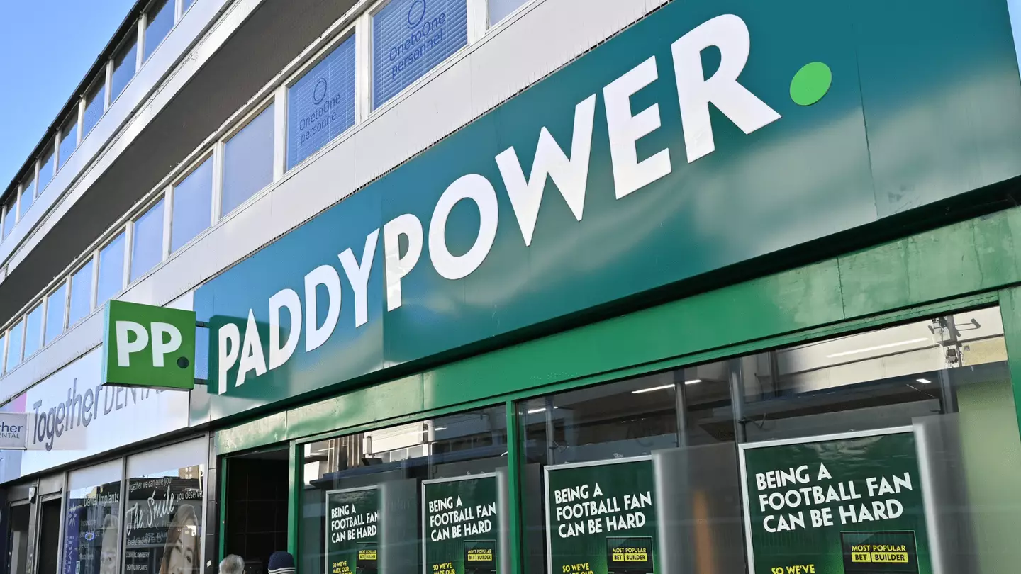 Paddy Power 'pays out' on team to win league title just weeks into new season