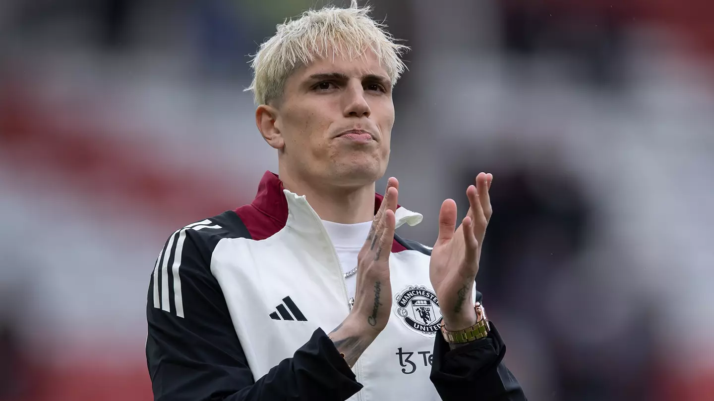Sir Alex Ferguson has 'told' Ruben Amorim what to do with Alejandro Garnacho amid boycott threat