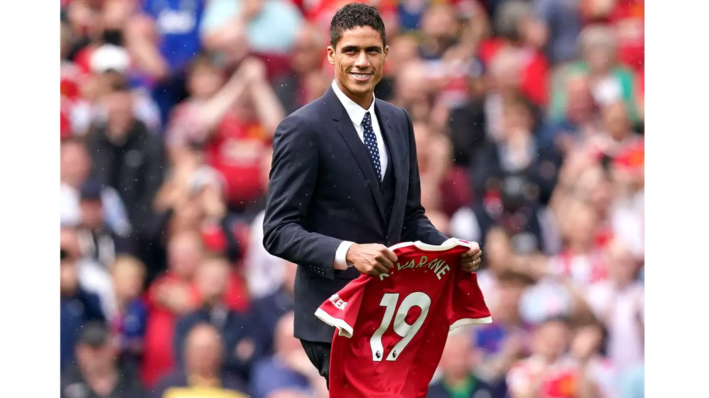 Raphael Varane unveil at Manchester United. (Alamy)