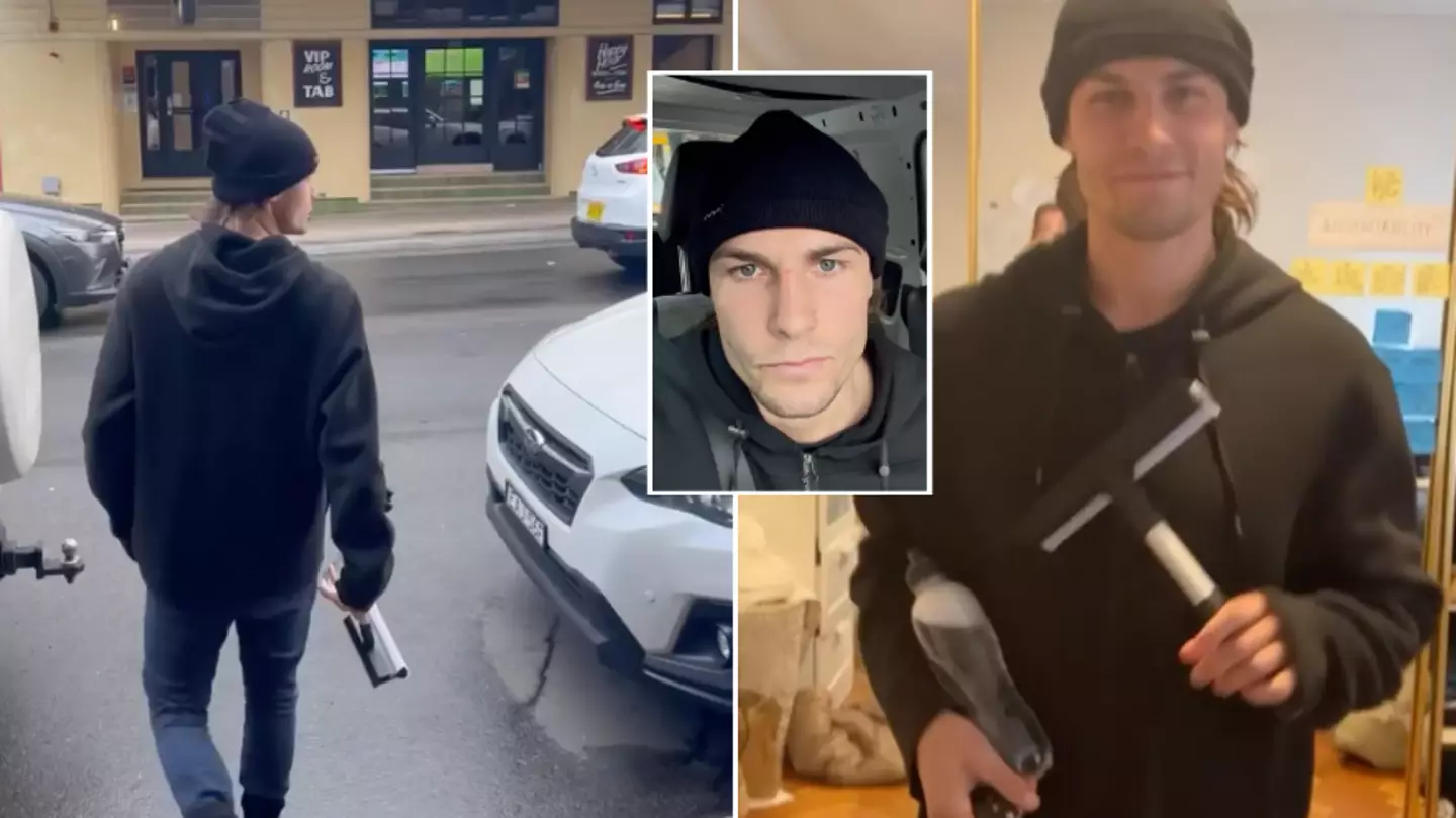 Aussie Boxer Disguises Himself As 'Window Washer' To Experience Begging People For Money