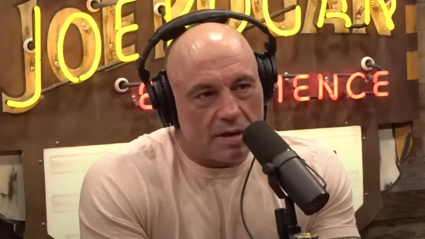 Joe Rogan names the wasted boxing talent who is now 'broke' in 'cautionary tale' to every fighter