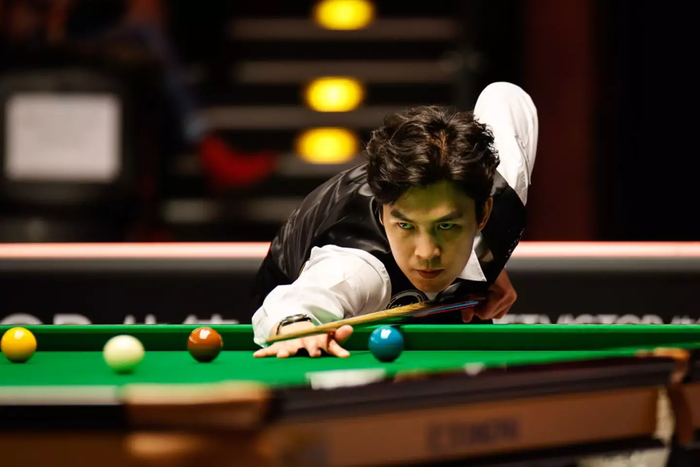 Thepchaiya Un-Nooh in action at the 2024 German Masters (