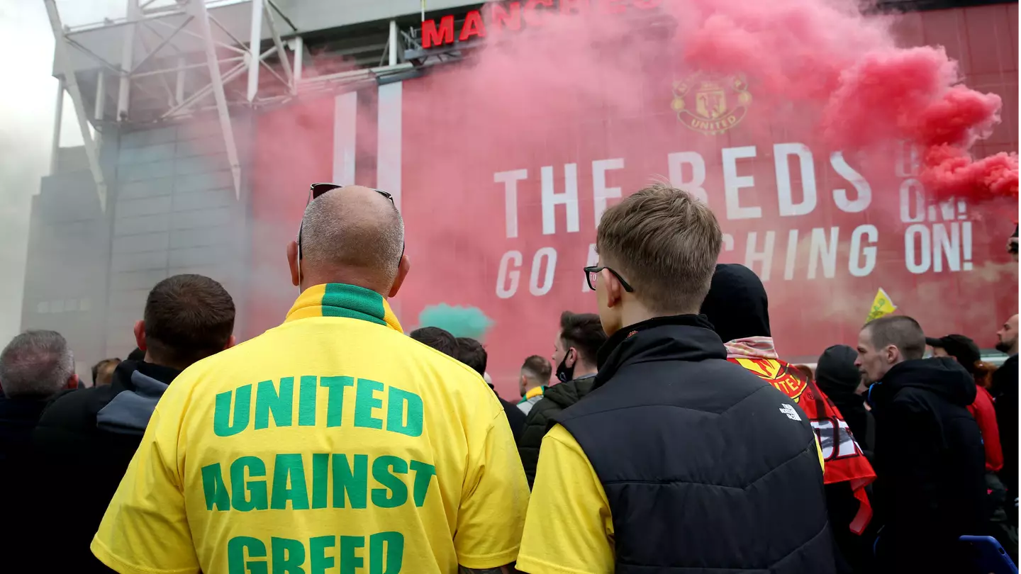 United fans protest in the wake of the European Super League debacle in 2020 got the game with Liverpool postponed. Image: Alamy