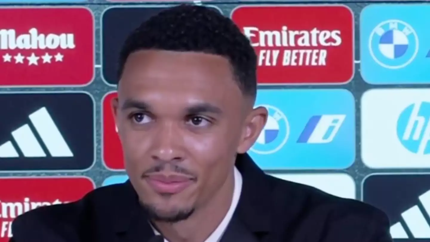 Trent Alexander-Arnold 'forced to clear up' answer in Real Madrid unveiling as he swiftly backtracks on comment