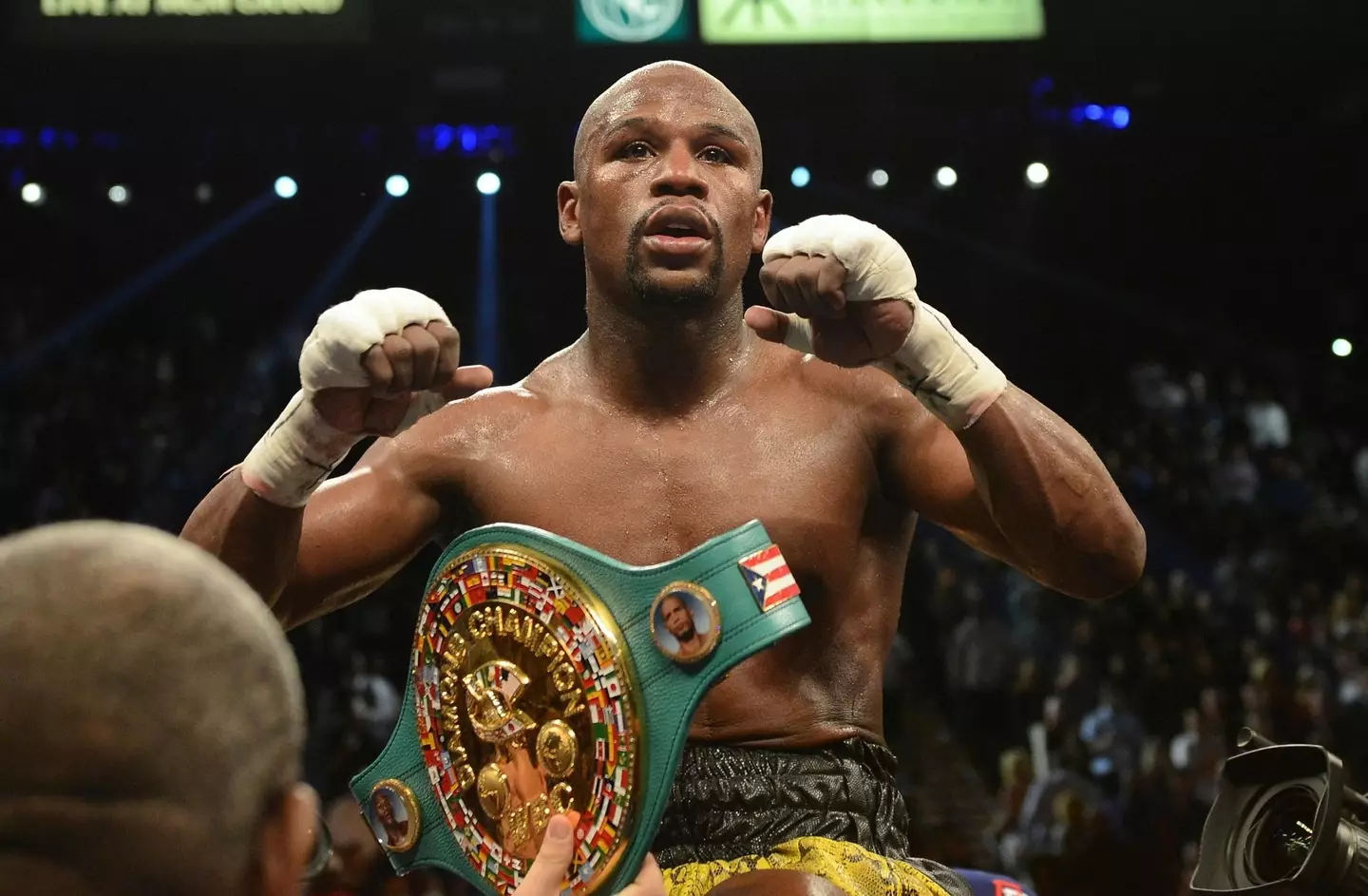 Floyd Mayweather celebrates a victory. Image: Getty 