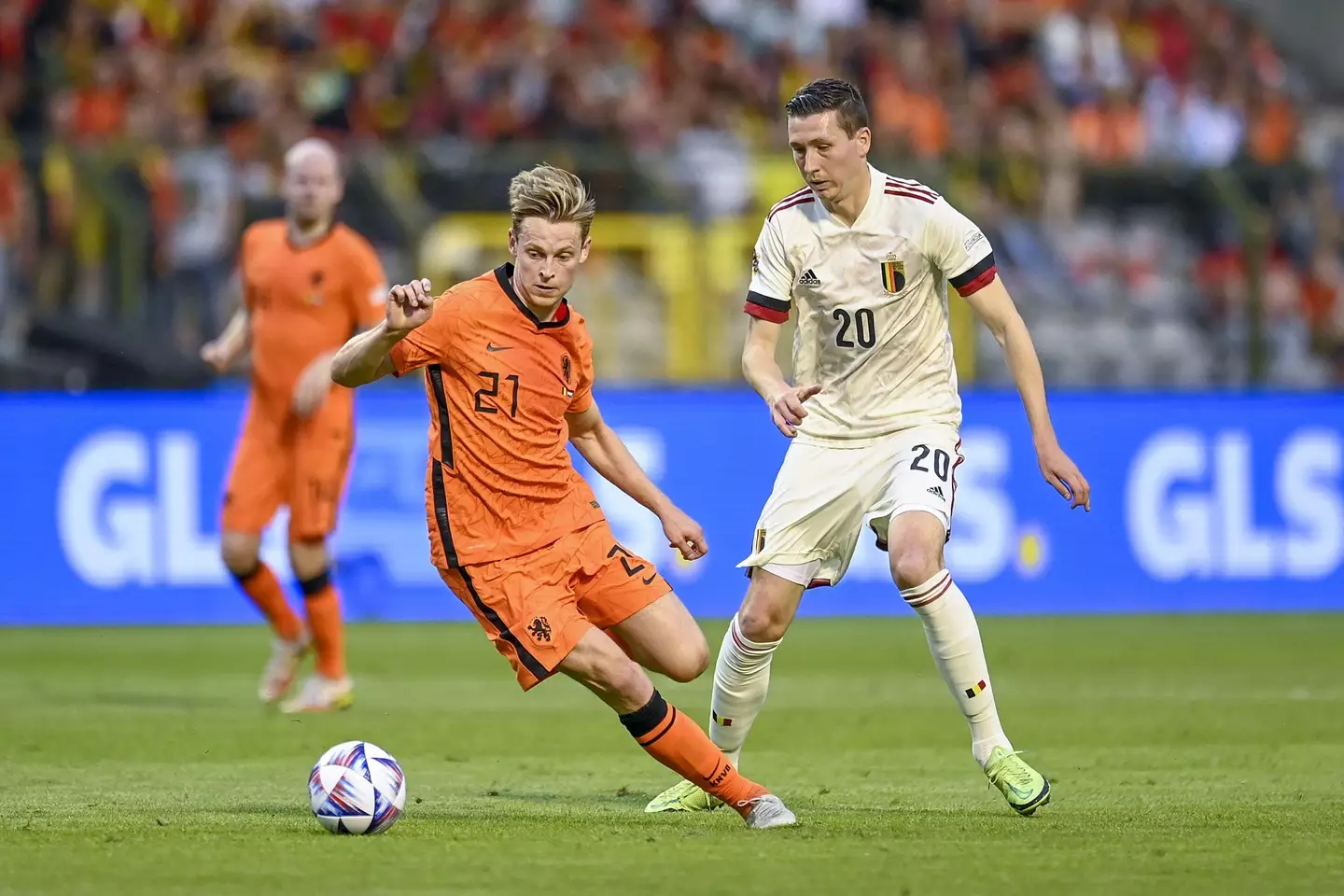 Frenkie de Jong with the Netherlands against Belgium |