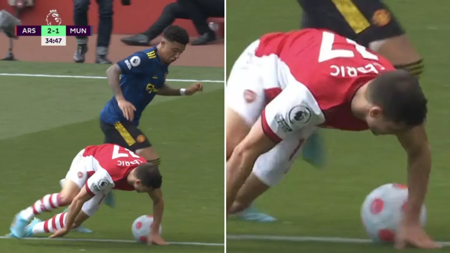 Manchester United Denied 'The Most Obvious Penalty Ever' After Clear Cedric Soares Handball