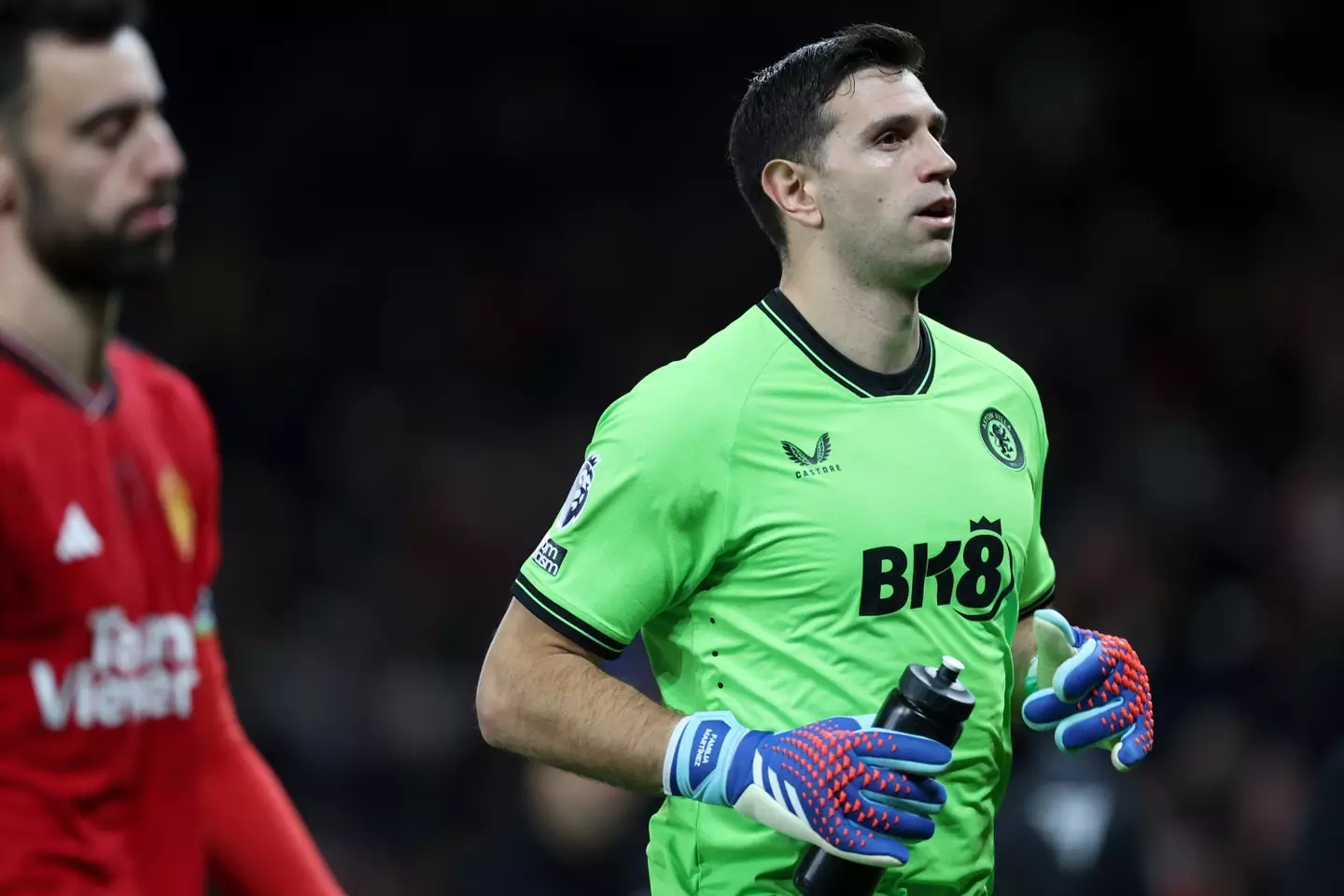 Emiliano Martinez in action against Manchester United. Image: Getty