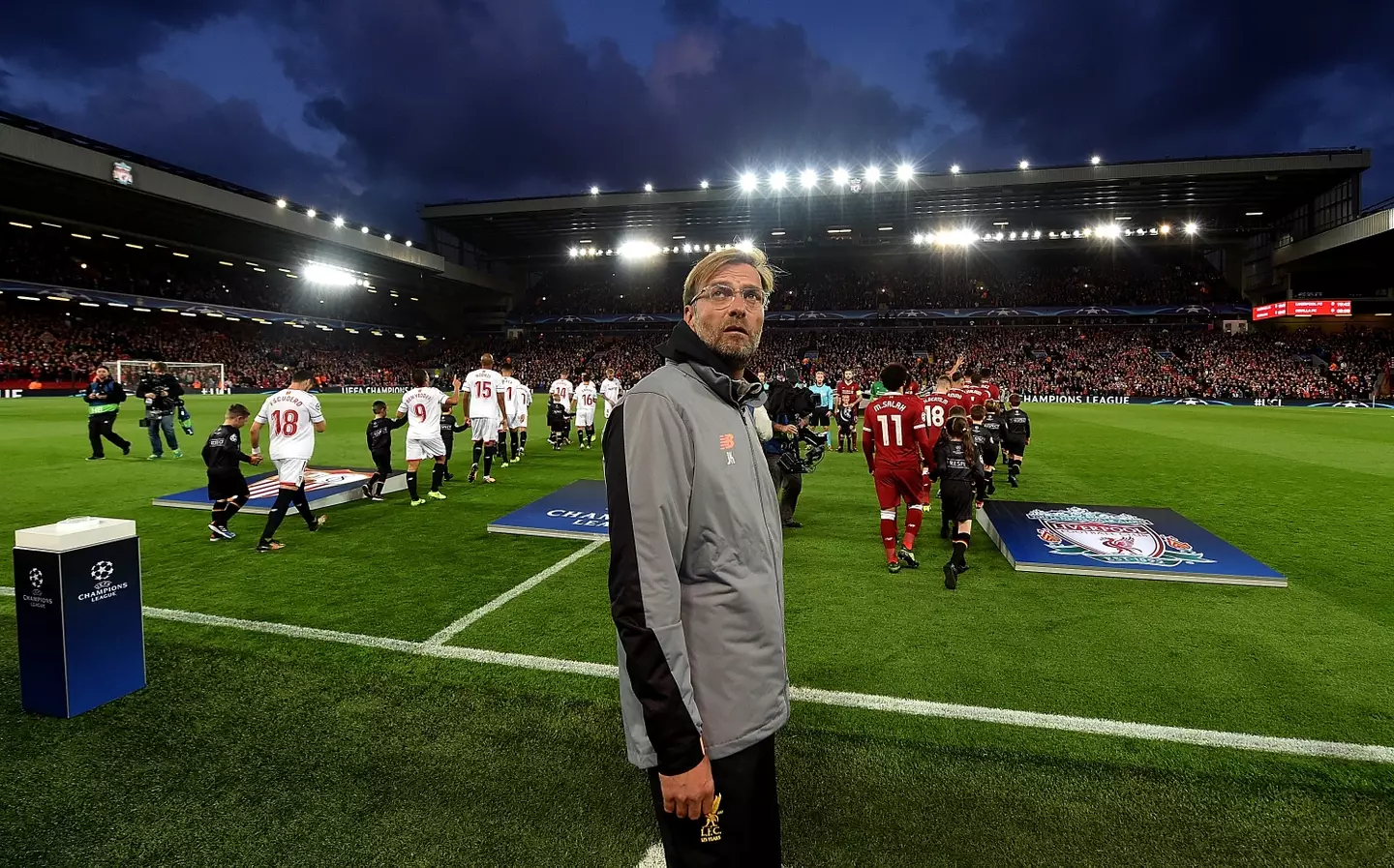 Klopp during Liverpool's 2-2 draw with Sevilla. (Image
