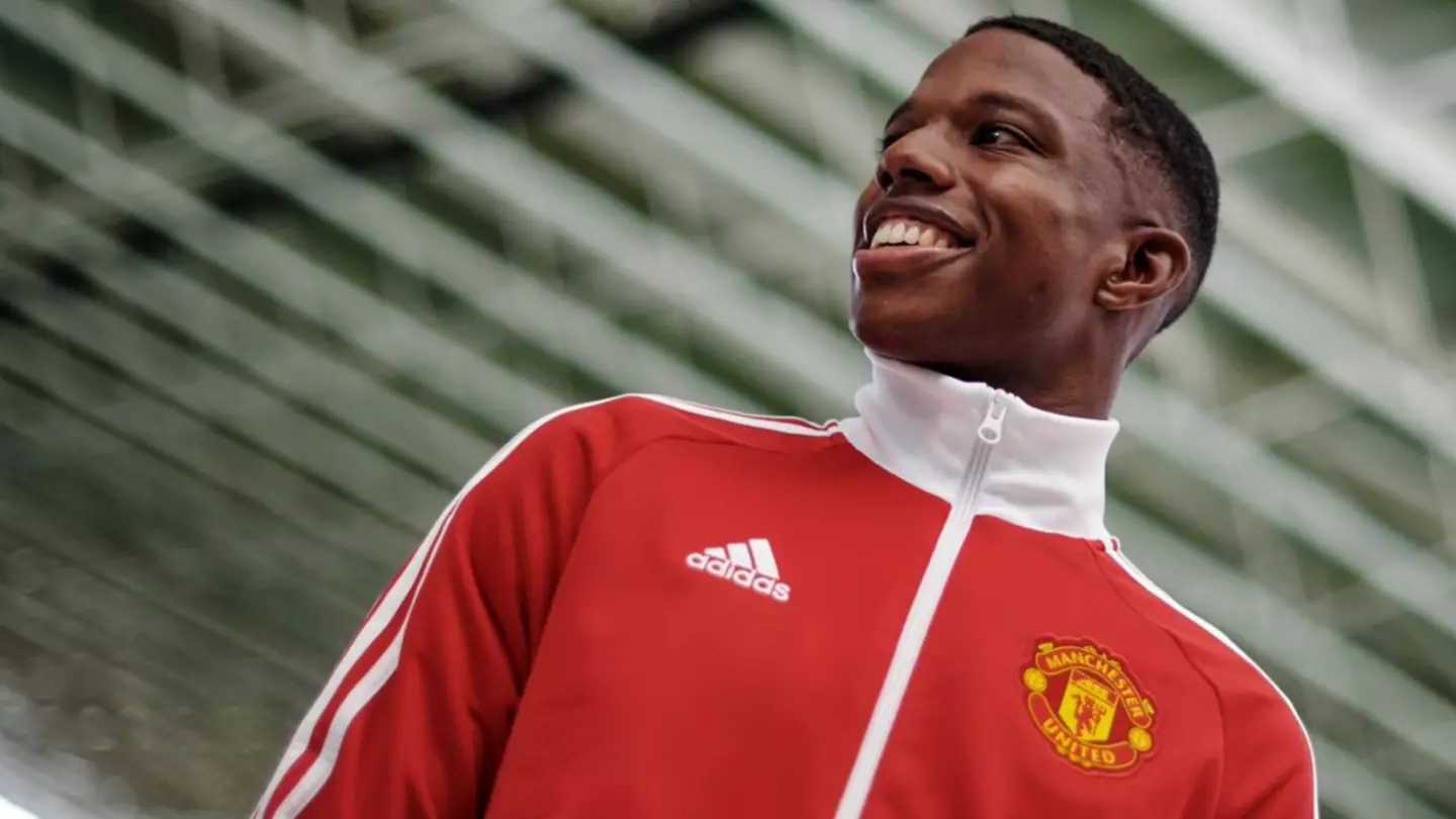 Official: Tyrell Malacia’s Manchester United Shirt Number Has Been Revealed