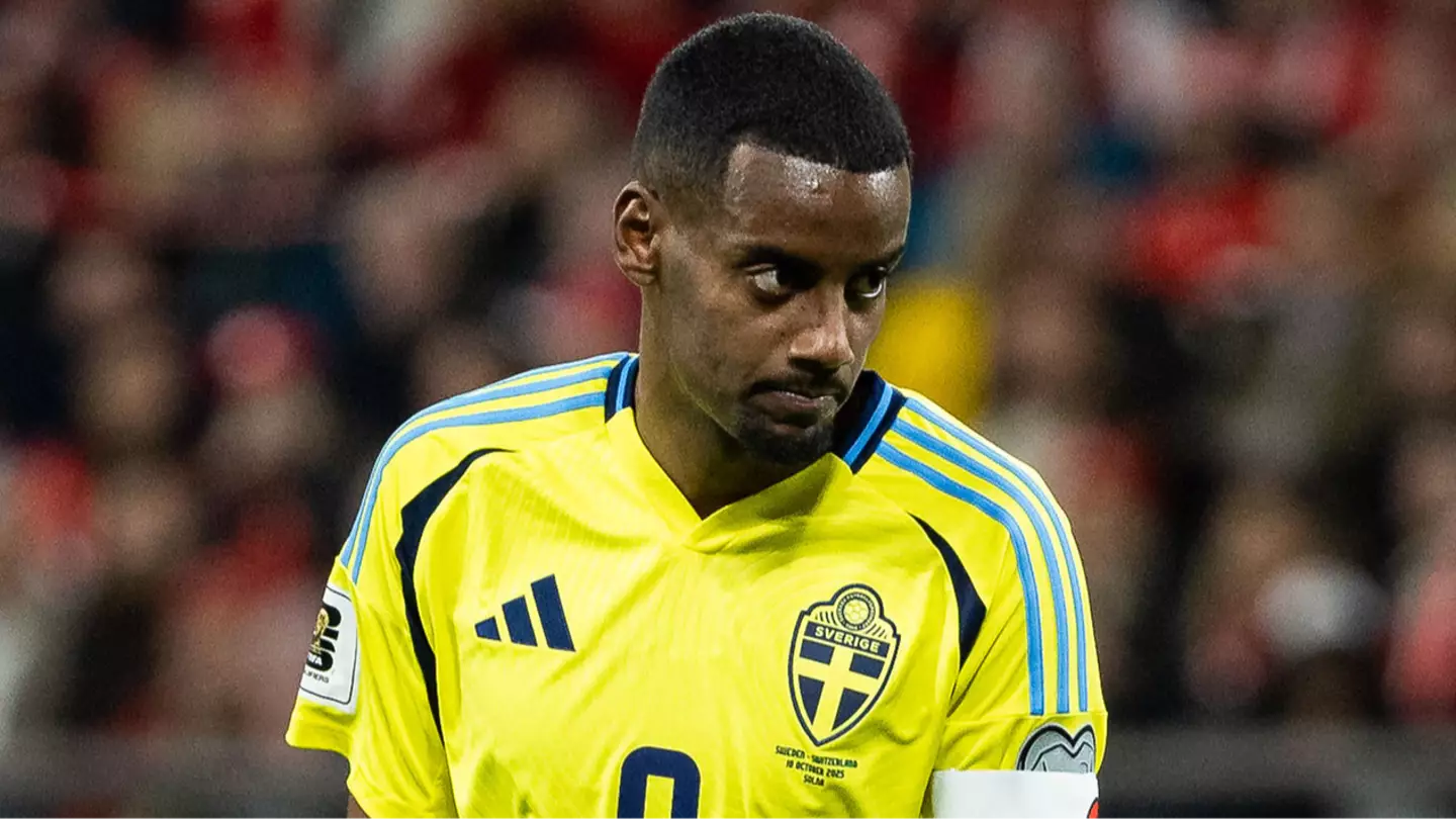 Swedish Media Make Feelings Clear on Alexander Isak After First Game as Captain
