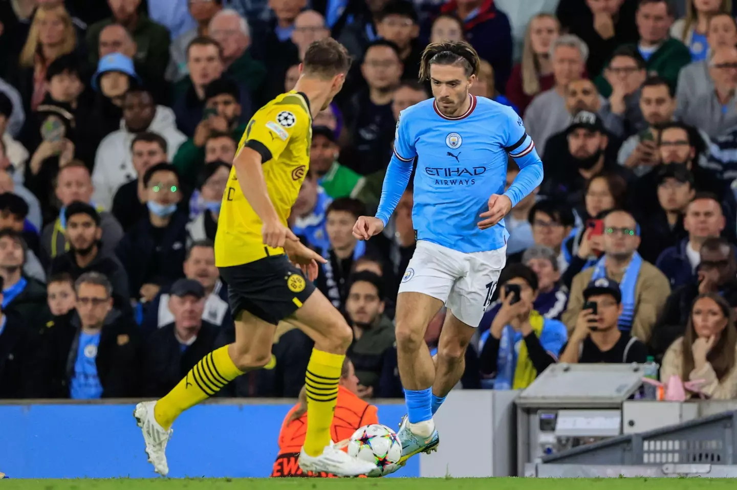 Grealish with the ball vs Dortmund. Image: Alamy