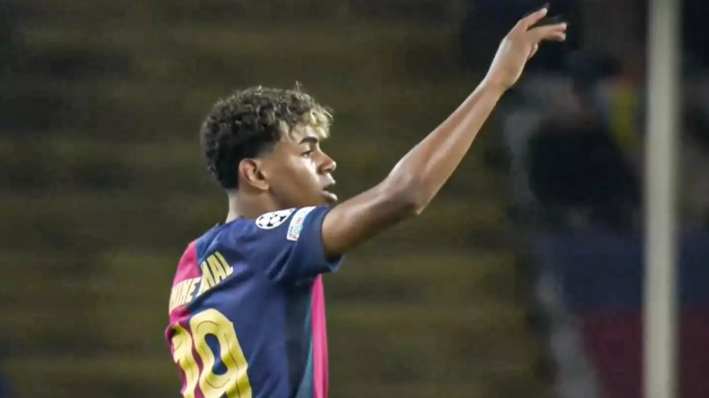 Lamine Yamal asked to be subbed off so struggling Barcelona teammate could get some minutes