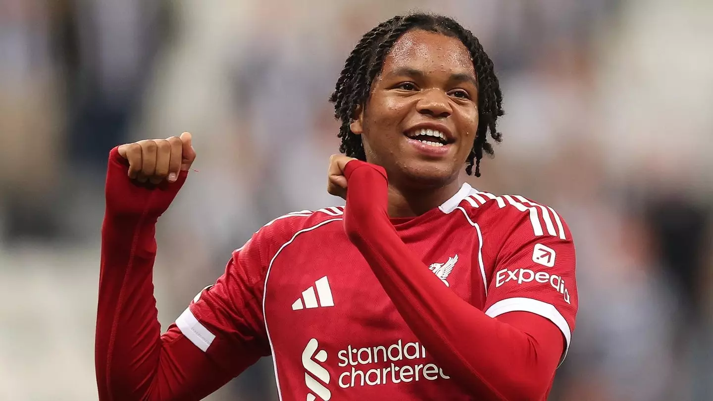 Man Utd almost signed Rio Ngumoha instead of Liverpool but made one major error in talks