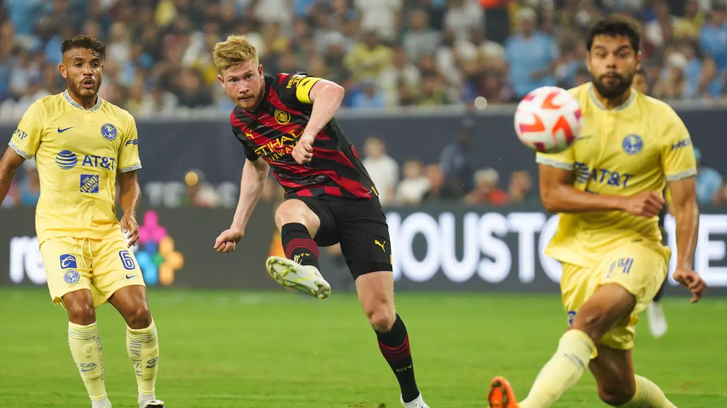 Kevin De Bruyne in pre-season action 