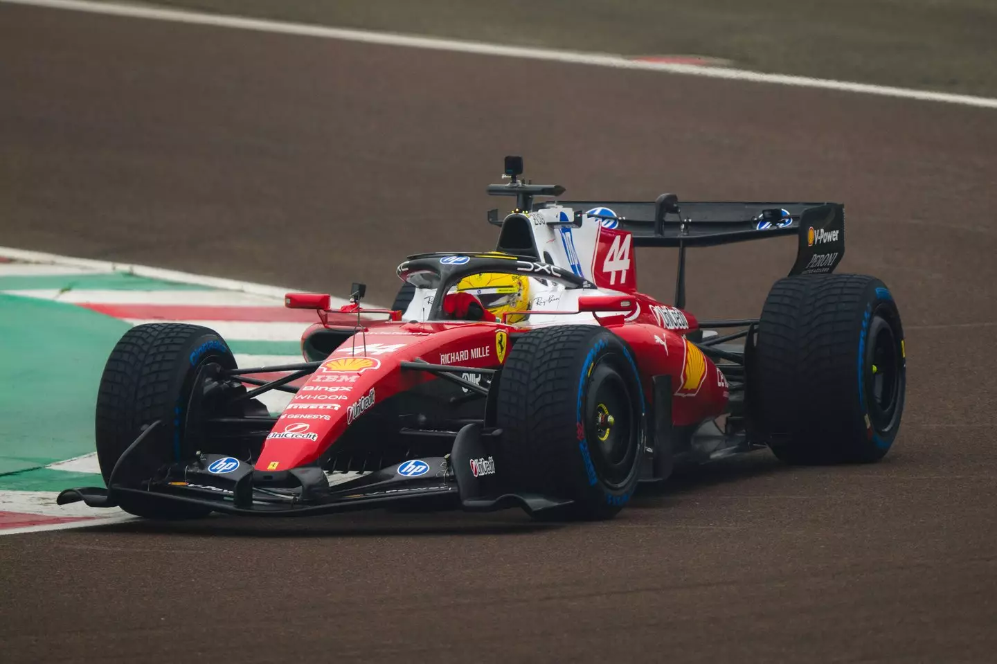 Lewis Hamilton in the SF26 (credit: getty)